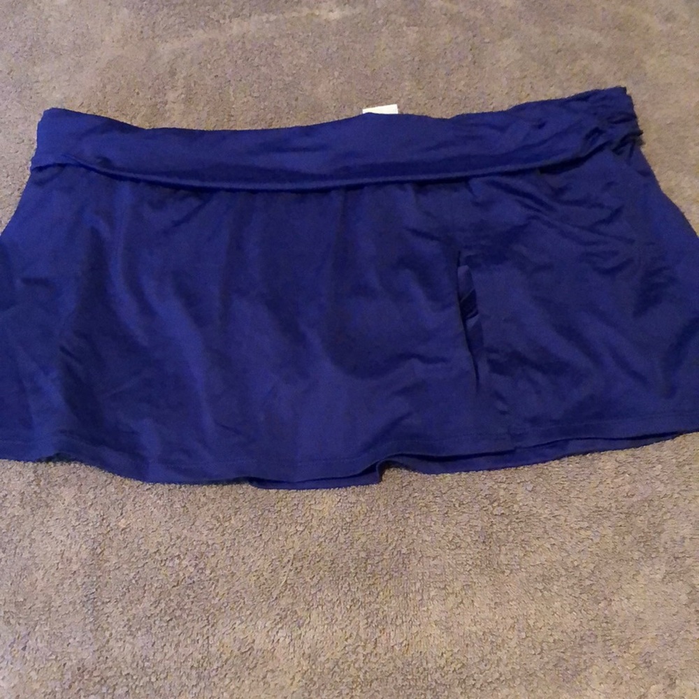 Like New Ladies swimsuit bottom